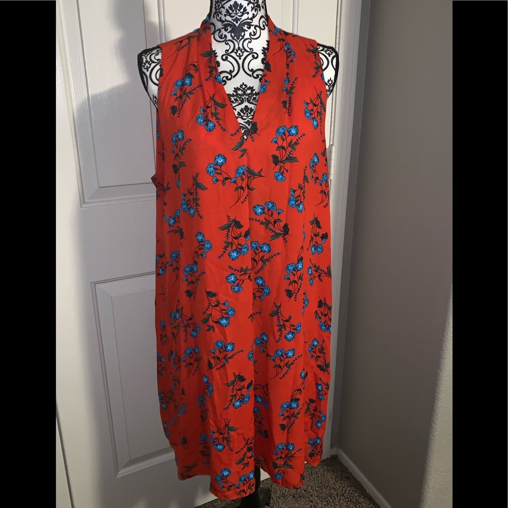 Vince Camuto Sleeveless sheath dress